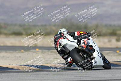 media/Dec-04-2025-Racers Edge (Thu) [[5ebc9f124d]]/2-A Group/5-Session 3 (Turn 14 Backside)/